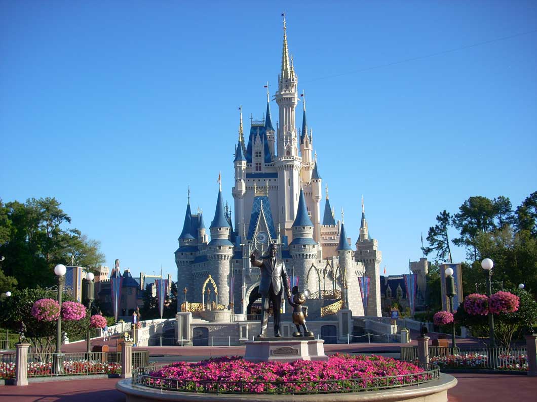Follow407News's tweet image. Cinderella's Castle is made from no stones at all (even though they appear to be stones for the outside walls).