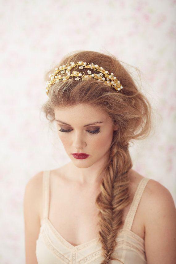 BBrides1's tweet photo. Love this look! Autumn inspired #wedding hair &amp; makeup #inspiration 💜 http://t.co/bWiAFeLOs5