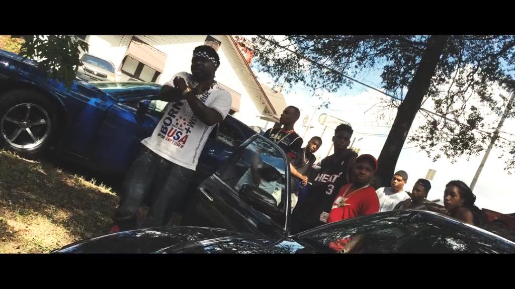 CBMPERRYBOI's tweet image. #LOADB VIDEO ON #VEVO TOMORROW ❗️❗️❗️✊🏿👑 #CbM