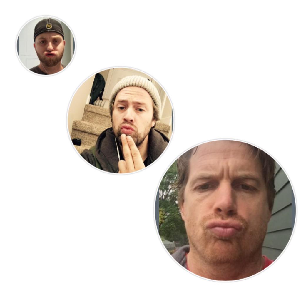 LittleStarRenos's tweet photo. Thank God it's Ducking Friday. #duckfacefriday http://t.co/iVKixbNHdi