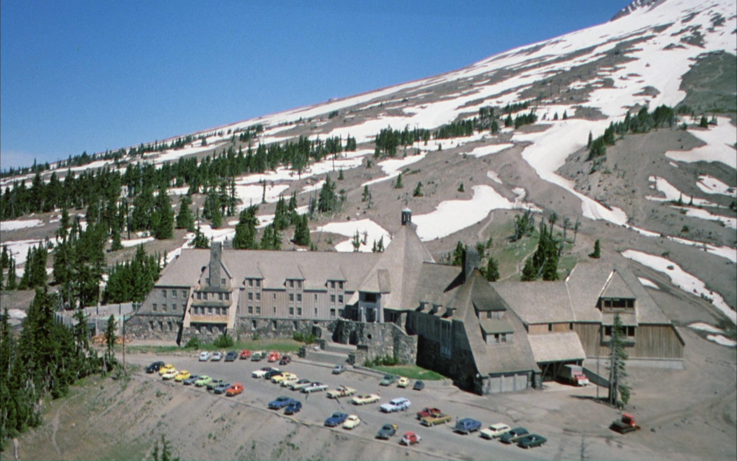 the shining hotel exterior