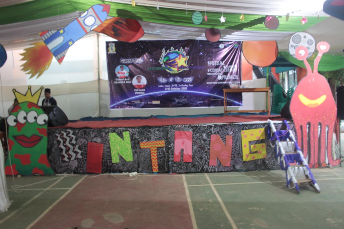 come guys! hari ini ada final futsal serta penutupan #Bintang2015 !! join with us :)