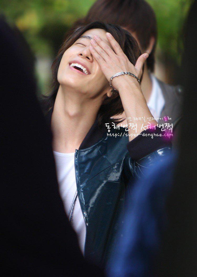 DH_honey's tweet photo. ゚●*∂★゚☆――σ∂*☆゚ ❤👈
#DHcountdown … D- 5
#donghae … น่ารักๆ
Cr.on pic http://t.co/5Lp896ESAj