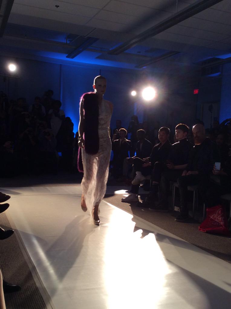 <a href="/LeandraPepper/">PepperCouture</a> kicks off the Future of Fashion #runway show on the closing night <a href="/StartupFW/">Startup Fashion Week</a> #StartupFW2015 #fsxsfw