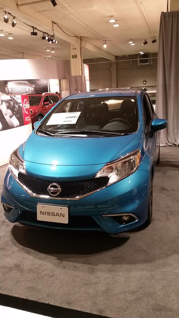 lisaspoelstra's tweet photo. #seattleautoshow http://t.co/ophxblS3vt