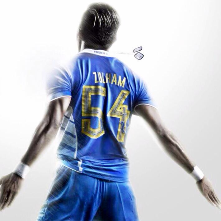 Bobotoh_INA's tweet photo. Dukung #PERSIB salawasna!
#BagimuPersibJiwaRagaKami #NETonPersibDay #NETSPORT_SUPPORTLOCALCLUB
@NETSPORT_ID http://t.co/Ibz4iNykTG
