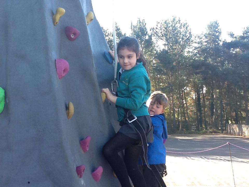brilliantbears's tweet photo. @OakthorpeSchool What a fantastic day we had learning in Forest School and having a go on the climbing wall. http://t.co/OQ90HRJ4xb