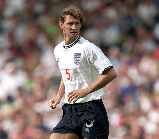 Happy Birthday..  Tony ADAMS
10 Oktober 1966 