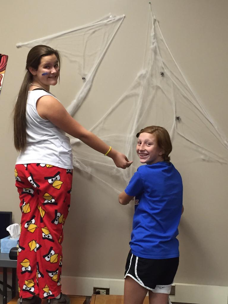 rocketmslib's tweet image. LAB group! They are Awsm decorators!