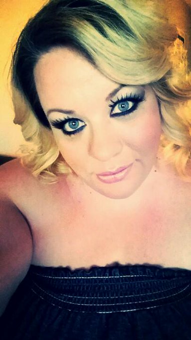 I shot with @destinybbw again after years and over 100 lbs! http://t.co/o3Wc8qaPWT<a href="/tag/vegaslife"class="tags"><span>#vegaslife</span></a><a href="/tag/bossfacts"class="tags"><span>#bossfacts</span></a>