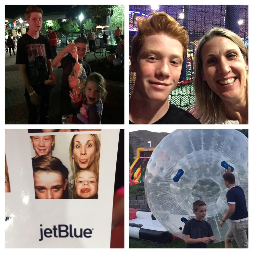 momof4enas's tweet photo. Thanks, @JetBlue! Super fun night!! #JETBLUE15 http://t.co/xdtsto1ux4