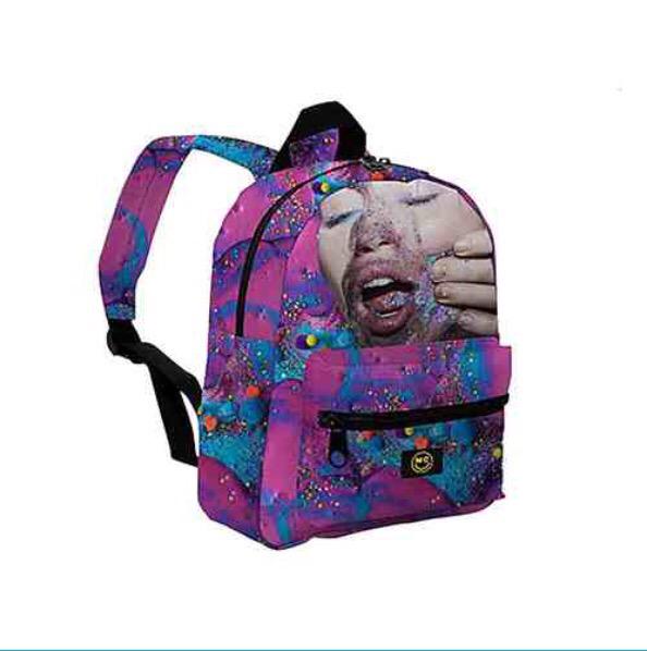 lauramiley97's tweet image. "Pre-Order your"Ice Cream Sprinkles Backpack NOW at: mileycyrus.fanfire.com/cgi-bin/WebObj… #doooit! http://t.co/qOsjOo0qCj" this backpack is perfect 😭❤😭❤