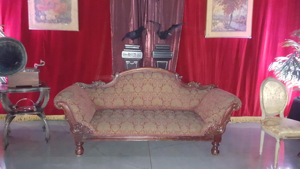 RT <a href="/VIFFest/">Vancouver International Film Festival</a>: We're ready for the #VIFF wrap party!  #forageresto