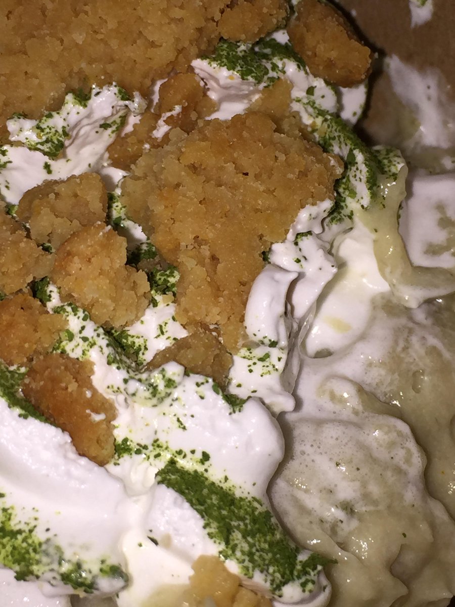 macsolving's tweet image. A new twist on banana cream pie bit.ly/1OqidBT