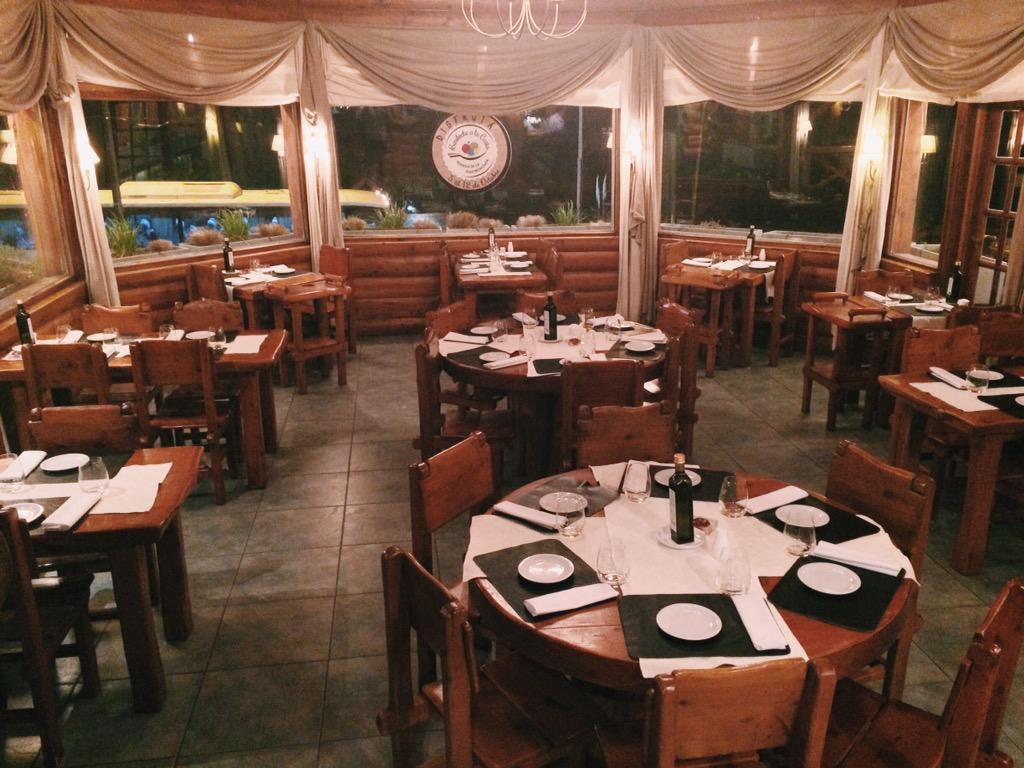 Gran noche en El Patacón hablando de comidas y vinos #BALC2015 #DVtrip #ComuViajera