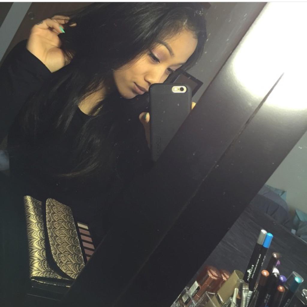 iRay31's tweet image. 😏☝🏾️