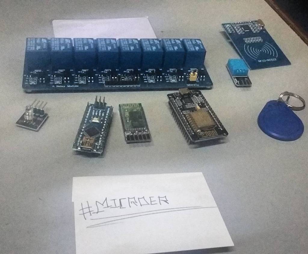 insta_arduino's tweet photo. http://t.co/5m69d7w5n0 - Nuevos juguetes :) // new toys (: …

#MicroER

#arduino #esp836… http://t.co/5uKBGNyt6u http://t.co/wQNQDLBTL1
