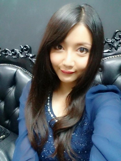 今日はオペラさんで撮影だよ＼(^o^)／大好きな監督に会えて嬉しい(,,> <,,)♡ http://t.co/DrdSc6N8px