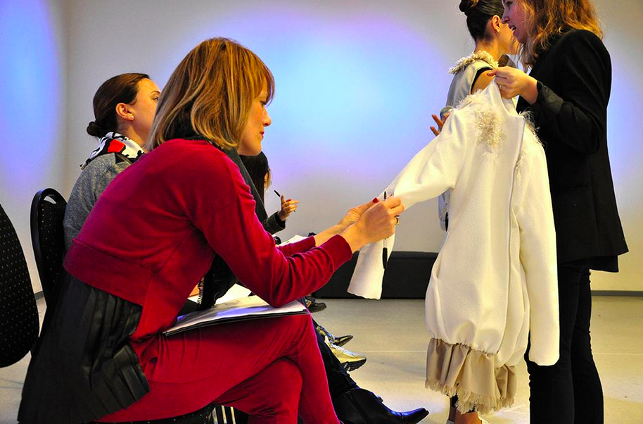 juliferagriano's tweet photo. Momentos de #MaratonCreativa #SaieghCo
Alianzas que generan valor a través del apoyo y compromiso con el #diseno http://t.co/4eQ8gz7yfO