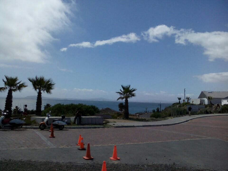jamescapetown's tweet photo. .@ozcfarm JUST arrived #ozcfarm (@ Oranjezicht City Farm @ Granger Bay) https://t.co/ZN3AzHmm0N http://t.co/9LSsnDk0RS