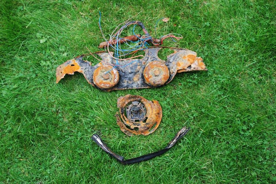 Car parts from Boscastle flood, see more pics: facebook.com/groups/DiveAga… <a href="/projectaware/">Project Aware</a>  <a href="/sascampaigns/">Surfers Against Sewage</a> <a href="/MoveTheWorldUK/">World Animal Protection UK</a>