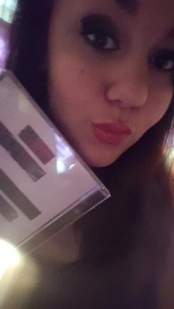 httpnicxxle's tweet photo. IT'S HEREEEEEE 😍😍😍😍 #BlackLines #maydayparade @maydayparade @DerekSanders http://t.co/kRexqjkivS