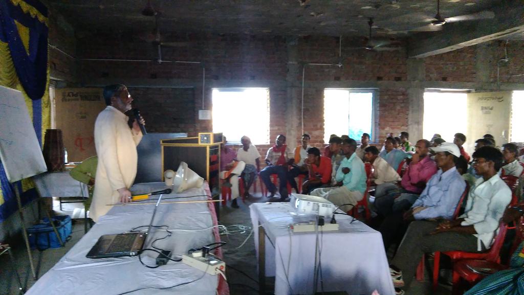 jhakasjehanabad's tweet photo. Mason training @kako 70 masons trained http://t.co/gKiEjMDXnM
