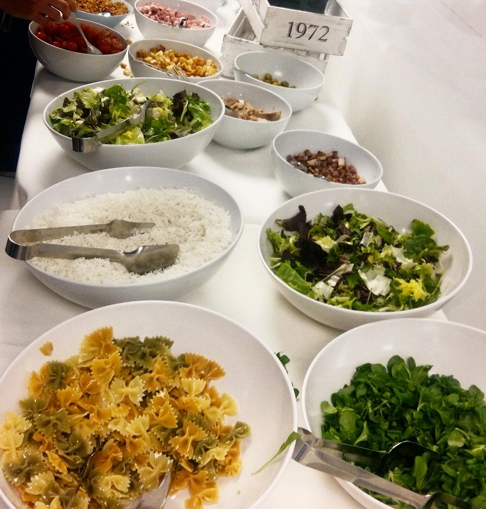 liaionita1's tweet image. at #Area31 : cables, devices, healthy food, snacks&amp;amp;lot of energy #futurehacks #ibm #bluemix