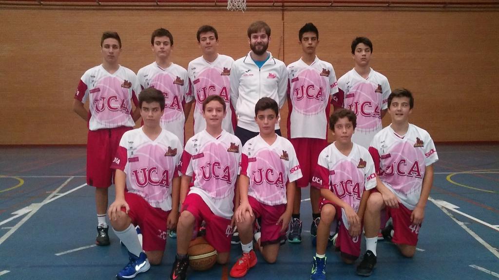 ucacb's tweet photo. InfReg | @Baltoya vs @basketcplaroda | Primer partido amistoso en casa. http://t.co/TN336UWMMZ