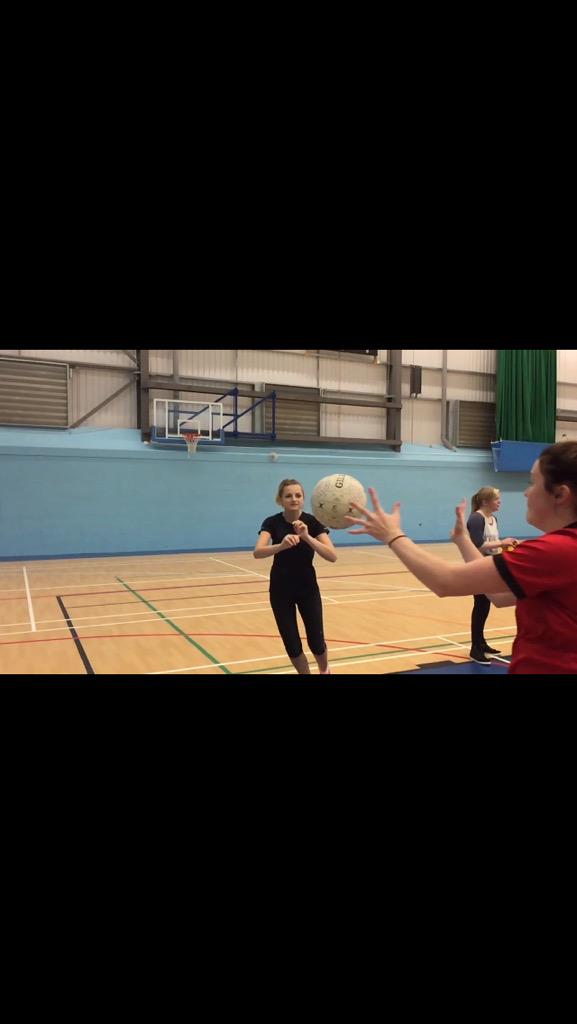 USW Netball tweet media