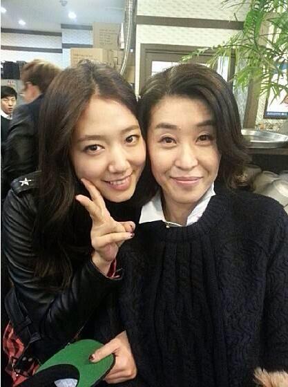 hye_lover's tweet photo. #ChaEunSang again!!โค๏ธ can we have #JangSaYa #XiaoZhi #LeeGyuWon #GoMiNam #Hanna #GoDokMi #ChoInHa also please!!!โค๏ธโค๏ธ http://t.co/bS7rkCDseX