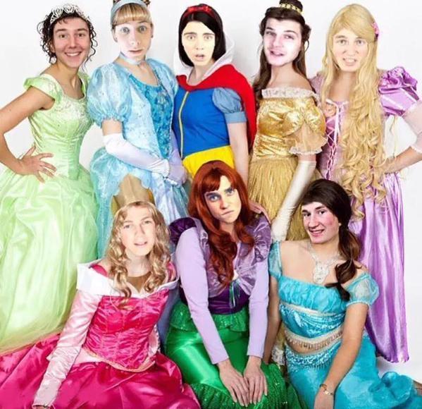 Дисней принцесса сесилия. Как называется принцесса. Диснеевские принцессы имена принцесс. Дисней принцессы все как зовут. Принцессы дисней по именам.