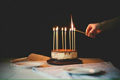  Bae Suzy! Happy birthday! stay pretty and keep humble, be more mature and stay young!     