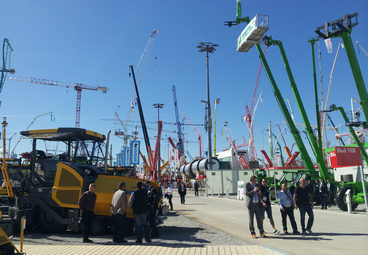 vairRes's tweet photo. Wer schläft wo auf der #bauma? Mit #vairRes finden Sie schnell das passende Hotel! http://t.co/Vp3upuckrX http://t.co/dYLavDHX2b