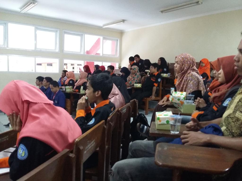 Humas BEM FT Undip tweet media