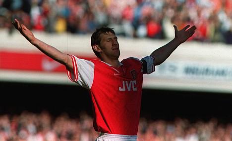 Il goal di Tony Adams contro l\Everton è la pace dei sensi. 
Happy Birthday, Mr Arsenal. 