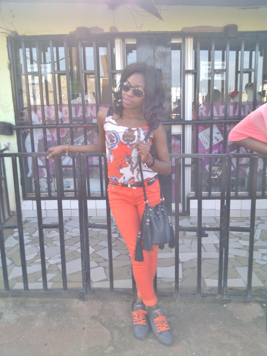 _thrsa's tweet photo. escapade... http://t.co/nNvhHCJBnE