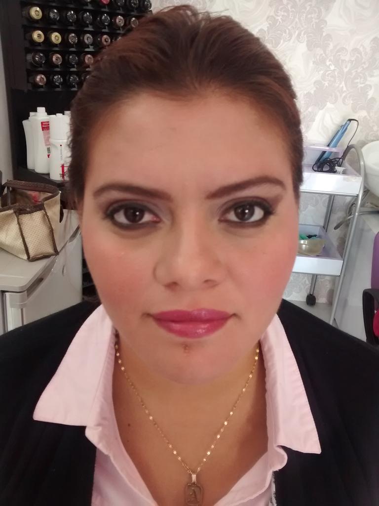 MidLook's tweet image. Look hermoso perfecto para la ofi!! Citas al 9991-07-89-12