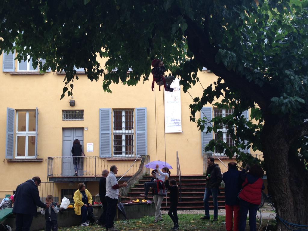 #Apertodipiù #SpazioCulturaleOrologio aspettando #Tangram @ComuneRE #Speleologia