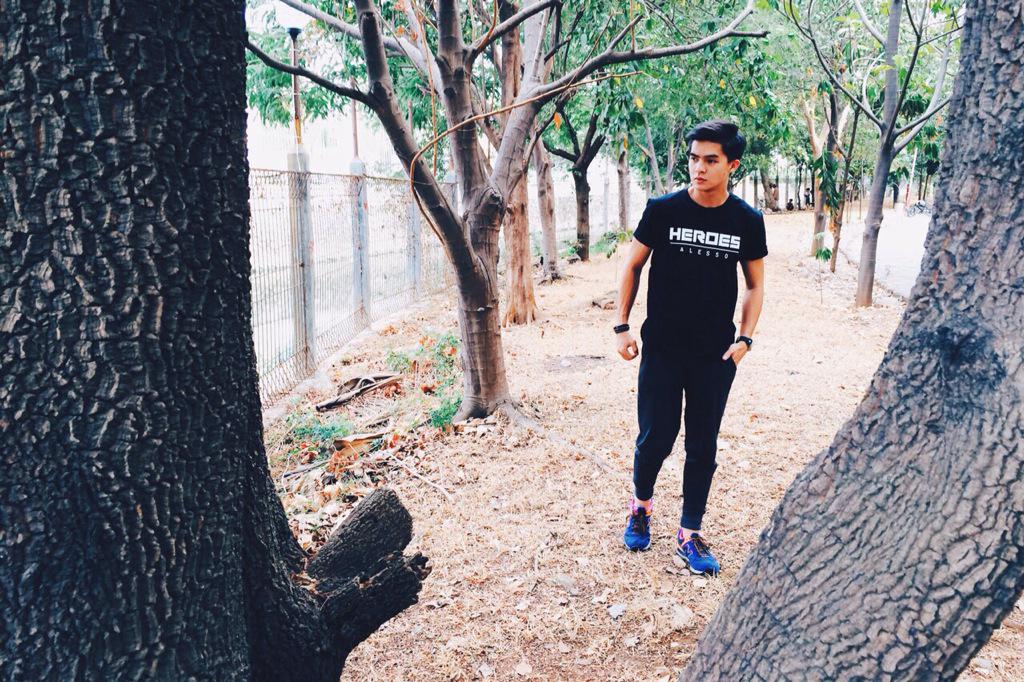 Hey <a href="/KevLersIndo/">KevLers Official</a> mau kembaran kaos sama <a href="/KVinLeonardo/">Kevin Leonardo</a> ? Jangan lupa follow instagram kita and get special price 😊😊