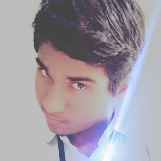 4926717c0a7f45e's tweet photo. #effct in sky
D shw in here..... http://t.co/Vk03BeLK2e