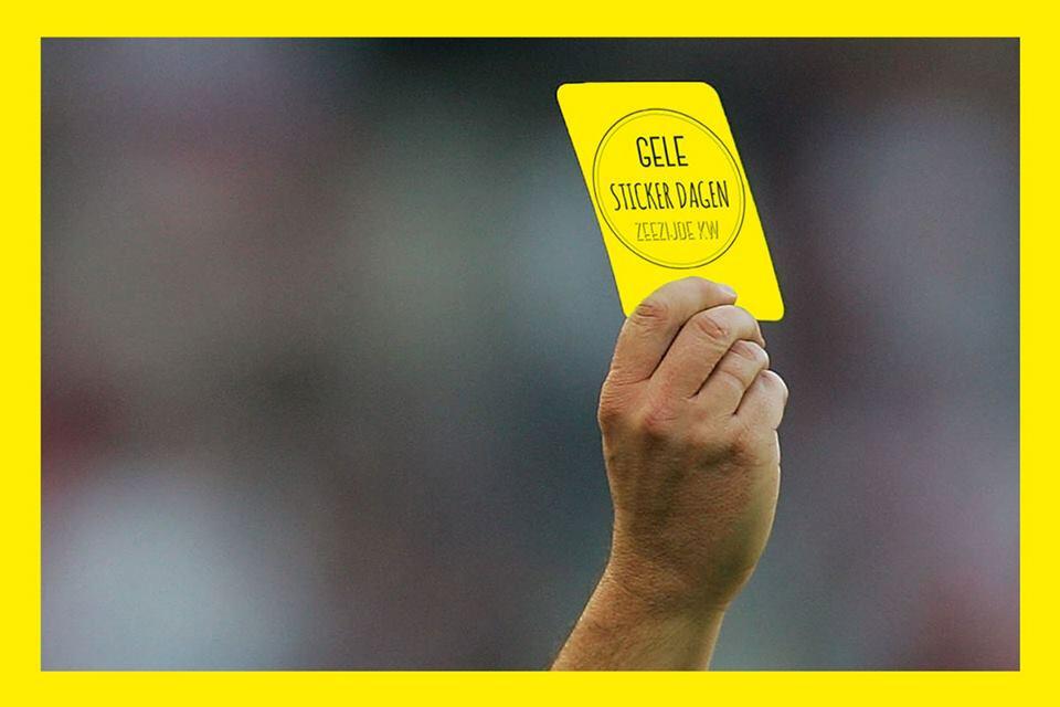 Gele stickerdagen in het centrum van #katwijk <a href="/ZeezijdeKatwijk/">Zeezijde Katwijk</a> tot vanmiddag half 6 #gelestickerdagen