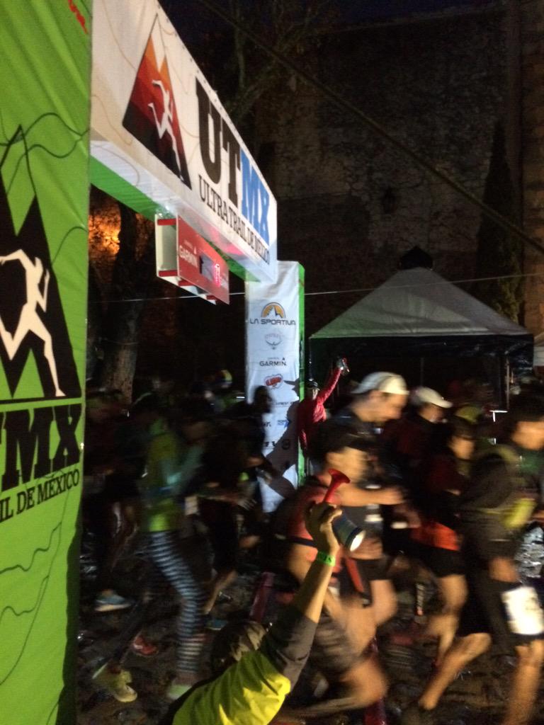 utmex's tweet photo. Y allá van los corredores de 50 kilómetros. Mucha suerte competidores!!! #UTMEX2015 http://t.co/zHWZYybfS8