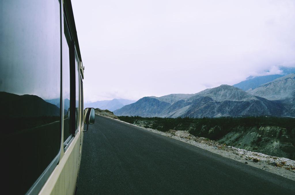 TrulyPakistan's tweet photo. TRAVELING - Read out Blog post here http://t.co/b6EDFp033M
#TrulyPakistan #Hunza #Travel #Blog #Experience #Pakistan http://t.co/zGMUqRlOxz