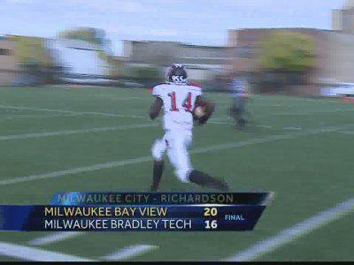 virtualworldcom's tweet photo. "@WISN12News: Video: Milwaukee Bay View defeats Bradley Tech http://t.co/18JK4T0rGB http://t.co/P5O09kryjc" @BVHS_Milwaukee @CoachWallack