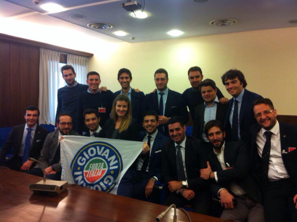 #idee#proposte e#entuasiasmo alla riunione programmatica dei coord  <a href="/Pep_Cangialosi/">Giuseppe Cangialosi</a> <a href="/FermiAlessandro/">Alessandro Fermi</a> @AngieCalabria