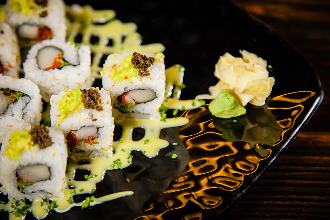 Deliveroo_ES's tweet photo. ¡Atención, amantes de la comida asiática! #Deliveroo os lleva el auténtico sushi japonés - cortesía de @Sakehimawari! http://t.co/zbSETQEv4w