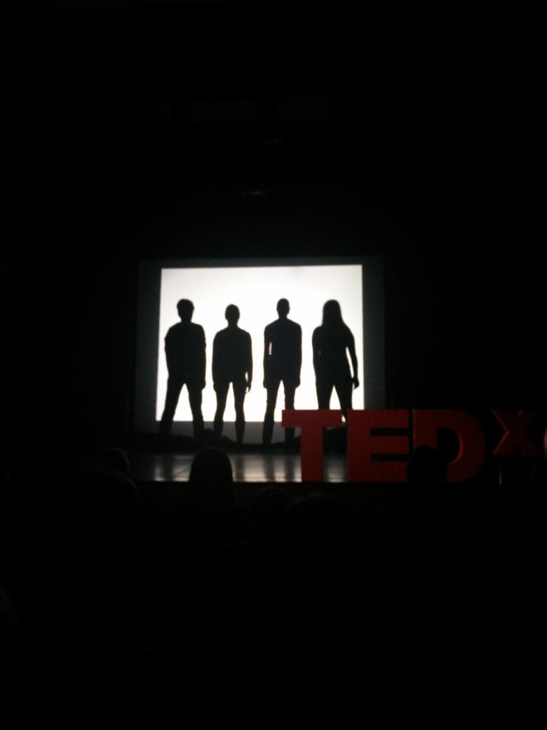 rausboris's tweet photo. Malo kazalista sjena na #TEDxOsijek :) http://t.co/0jZAsUVCJm
