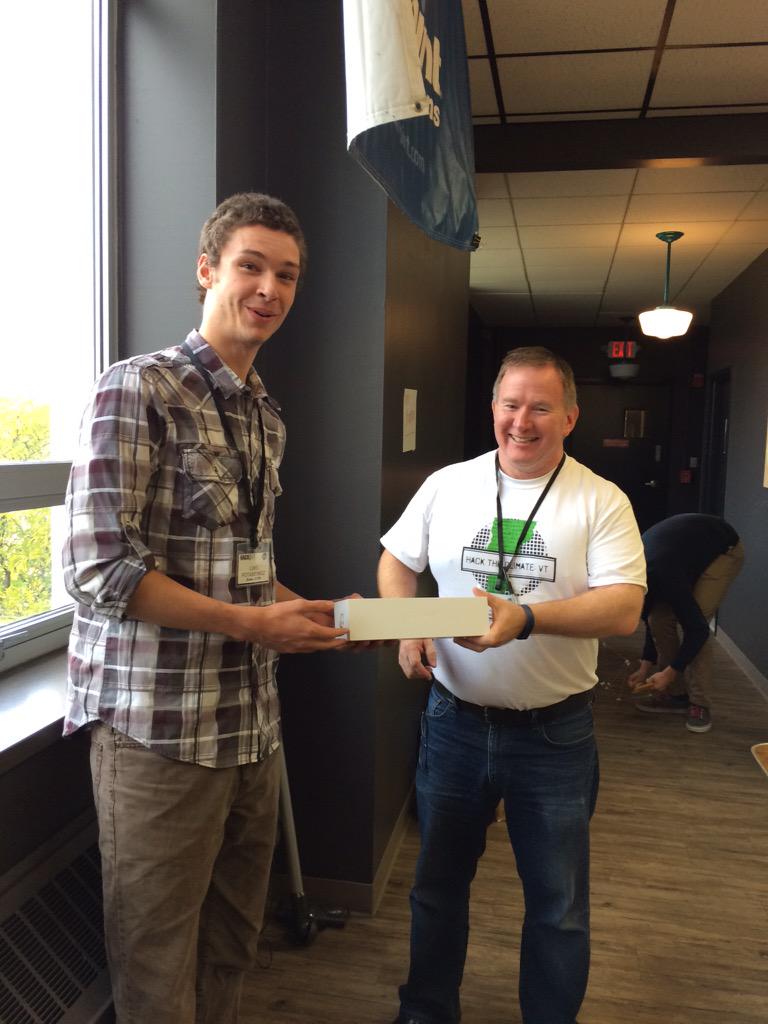 czdavis's tweet image. And an #essexhighschool #hacker takes home the @C2vt apple watch quick fire prize! @HackVT #hackvt2015 @LaunchVT