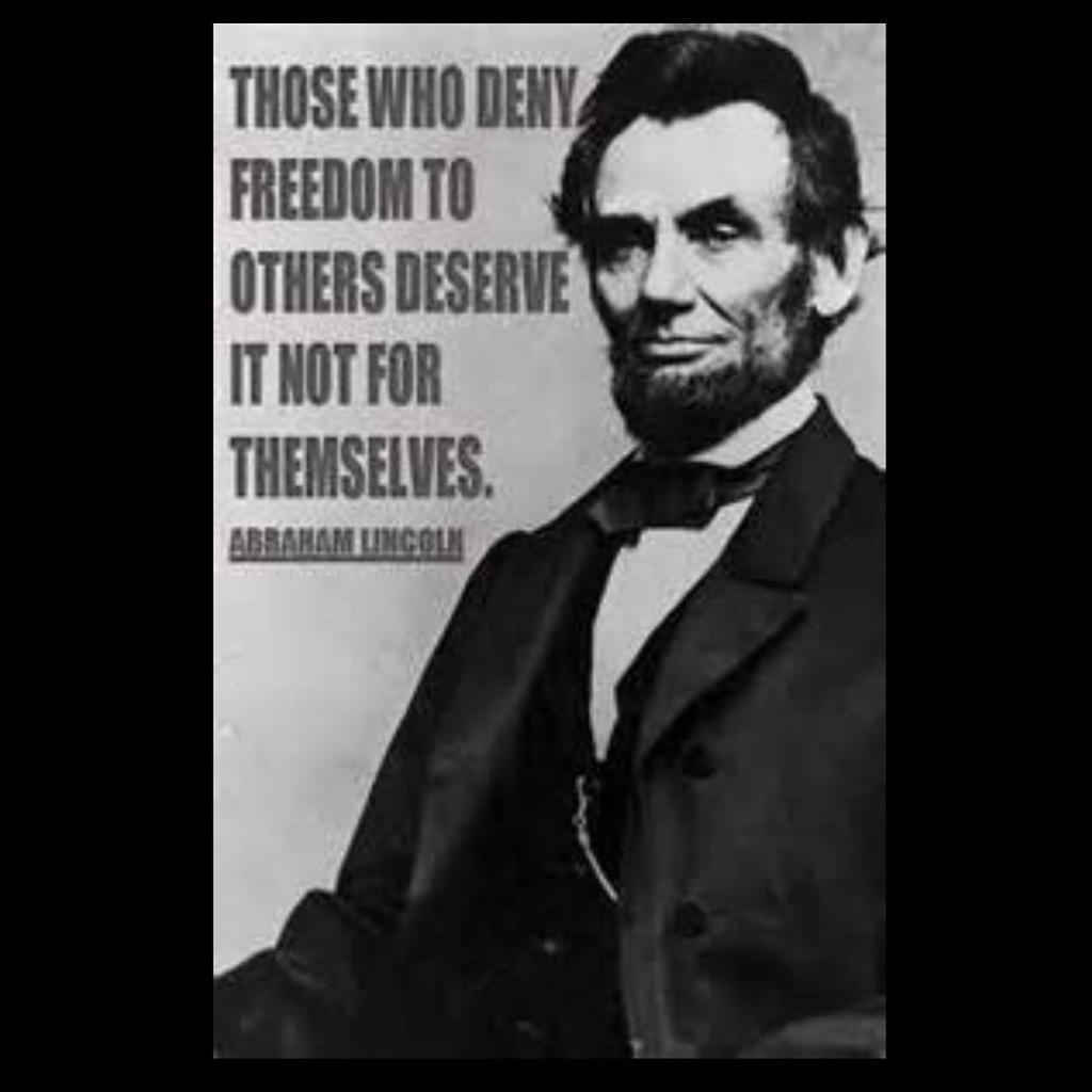 LDStuth's tweet photo. #Focusgod #focusinggod #Generosity #Flowerybeds #flowerybed #realfreedom #Freedom http://t.co/KRiXgD65sK